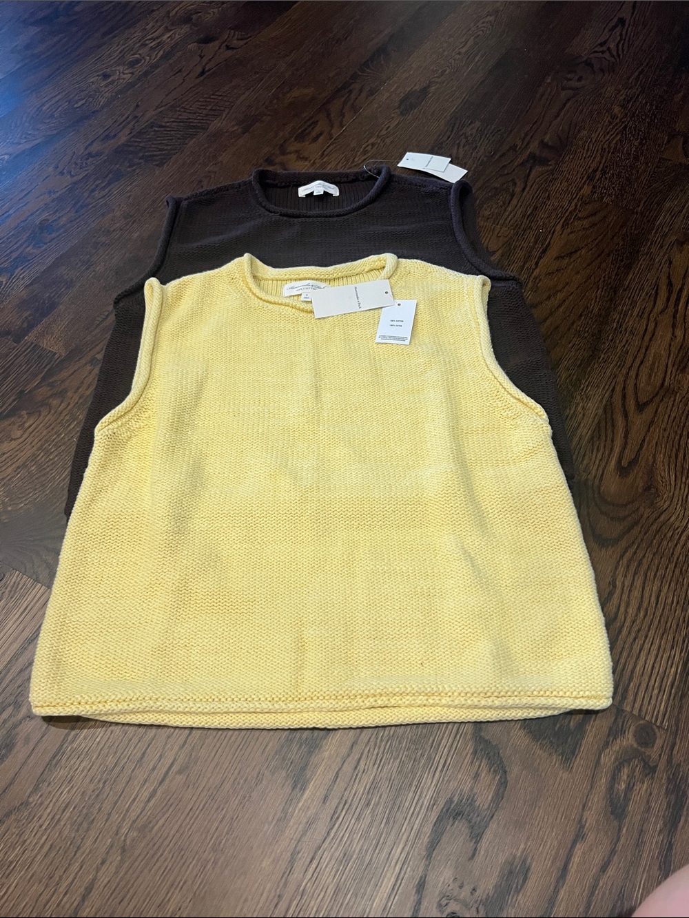 Abercrombie and Fitch sleeveless sweaters (2) size small NWT